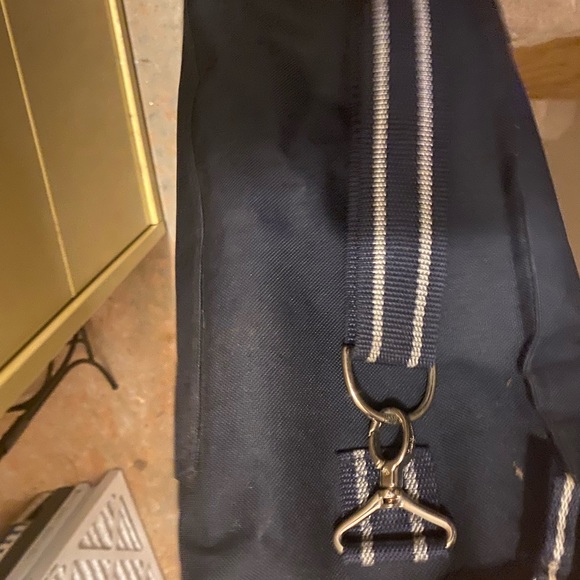 Thirty-One Spirit Collection Cooler Bag with strap - Picture 4 of 8